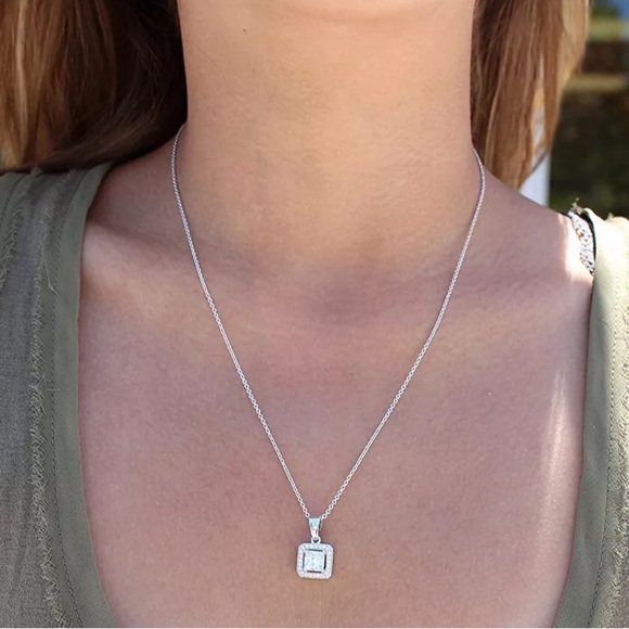 Jewelry - Delicate Silver Necklace with Square Pendant